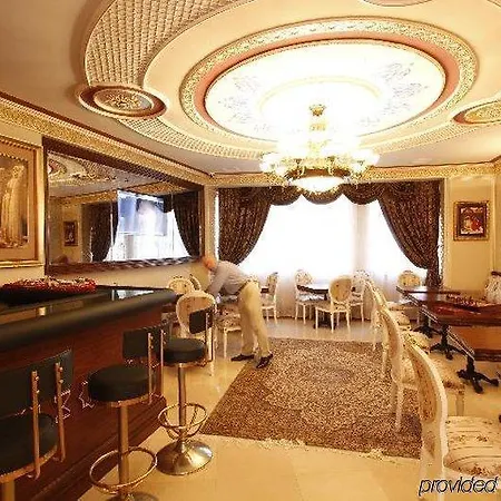 Taksim Square ホテル 4*