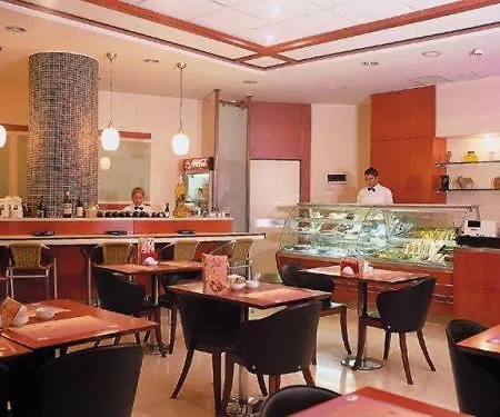 Taksim Square 4* Isztambul