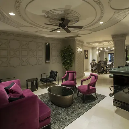 تقسيم سكوير فندق