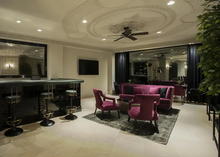 מלון Taksim Square