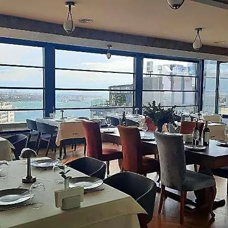 Taksim Square Hotell 4*