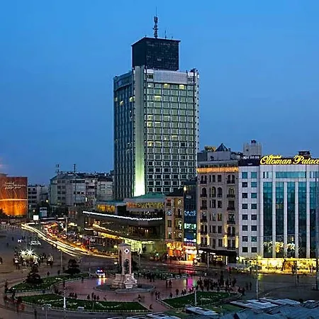 Taksim Square 4*