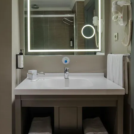 Hotell Taksim Square 4*