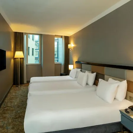Taksim Square Hotel 4*