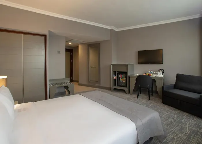 Taksim Square Hotel