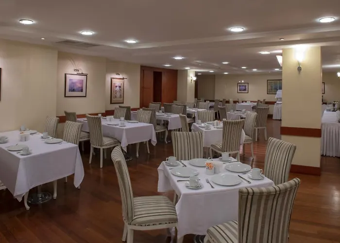 Taksim Square Hotel 4*