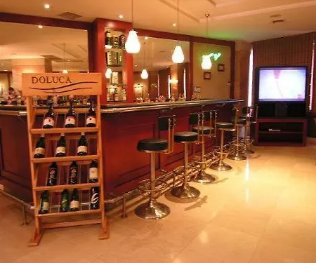塔克西姆广场酒店 酒店