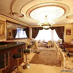 Taksim Square Hotell 4*